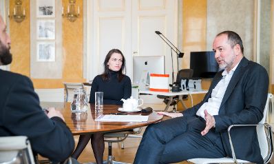 Am 18. April 2017 stellte Kunst- und Kultusminister Thomas Drozda die Kommissarin der Architektur-Biennale Verena Konrad, Leiterin des Vorarlberger Architektur Instituts, vor.