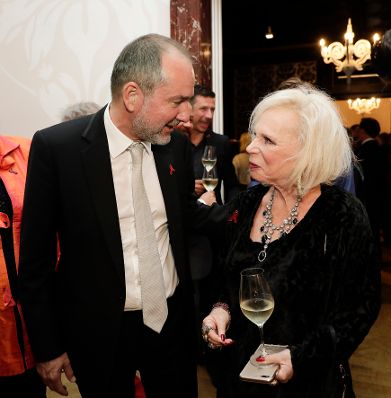 Am 6. Juni 2017 besuchte Kunst- und Kulturminister Thomas Drozda (l.) das Life-Ball Celebration Concert im Burgtheater.