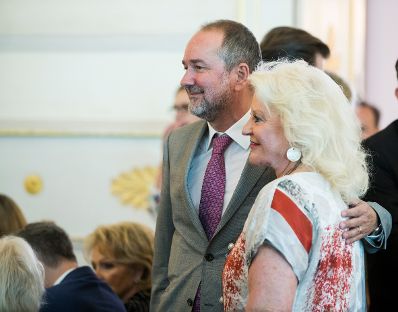 Am 8. Juni 2017 &uuml;berreichte Kunst- und Kulturminister Thomas Drozda das Goldene Ehrenzeichen f&uuml;r Verdienste um die Republik &Ouml;sterreich an Marika Lichter.