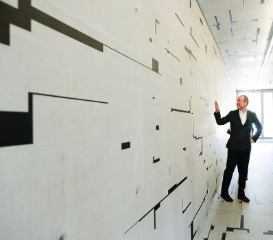 Am 16. Juli 2017 besuchte Kunst- und Kulturminister Thomas Drozda das Liaunig Museum.