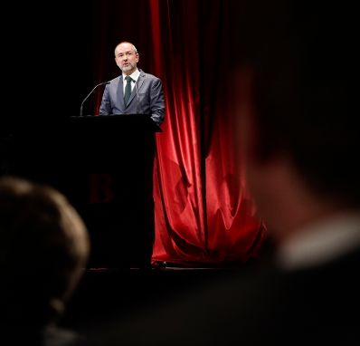 Am 19. Juli 2017 besuchte Kunst- und Kulturminister Thomas Drozda die Er&ouml;ffnung der Bregenzer Festspiele in Vorarlberg. Im Bild bei der Festansprache.