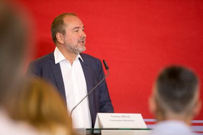 Am 2. August 2017 fand die Diskussionsreihe &bdquo;Open Space&ldquo; mit Bundesminister Thomas Drozda (im Bild) statt.