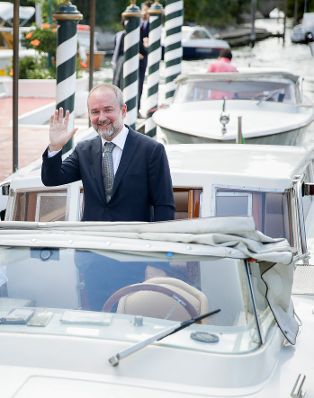 Am 2. September 2017 besuchte Kunst- und Kulturminister Thomas Drozda die Filmfestspiele Venedig und die Biennale.