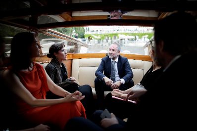 Am 2. September 2017 besuchte Kunst- und Kulturminister Thomas Drozda die Filmfestspiele Venedig und die Biennale.