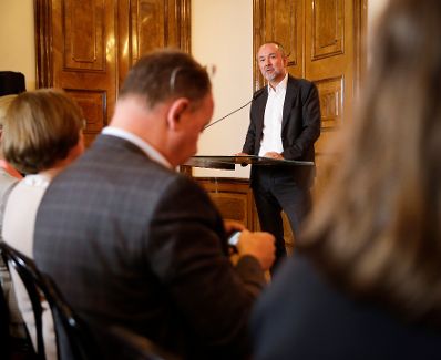 Am 12. September 2017 lud Kunst- und Kulturminister Thomas Drozda (im Bild) zur OPEN:SPACE Diskussionsreihe zum Thema &bdquo;Bedingungsloses Grundeinkommen?&ldquo;.