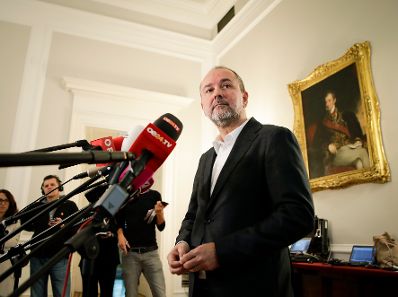 Am 20. September 2017 gab Kanzleramtsminister Thomas Drozda (im Bild) ein Pressestatement nach der Regierungssitzung.