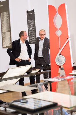 Am 23. September 2017 besuchte Kunst- und Kulturminister Thomas Drozda (l.) das GrazMuseum anl&auml;sslich des Steirischen Herbst Festivals. Im Bild Museumsdirektor Otto Hochreiter (r.).