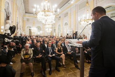 Am 28. September 2017 nahm Kunst- und Kulturminister Thomas Drozda an der Ausstellungser&ouml;ffnung &quot;Raffael&quot; teil.