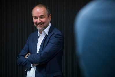 Am 28. September 2017 besuchte Kunst- und Kulturminister Thomas Drozda (im Bild) die Vienna Design Week.