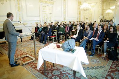 Am 5. Dezember 2017 &uuml;berreichte Kunst- und Kulturminister Thomas Drozda das &Ouml;sterreichische Ehrenkreuz f&uuml;r Wissenschaft und Kunst I. Klasse an Alexander Potyka.