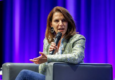 Am 25. Juli 2024 nahm Bundesministerin Karoline Edtstadler (im Bild) am Salzburg Summit teil.