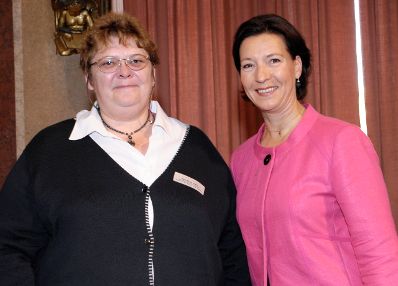Bundesministerin f&uuml;r Frauenangelegenheiten und &Ouml;ffentlichen Dienst, Gabriele Heinisch-Hosek beim 1. LehrlingausbildnerInnentag des Bundes.