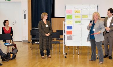 Am 24. Juni 2009 er&ouml;ffnete Frauenministerin Gabriele Heinisch-Hosek den Open Space &quot;Gleichstellung von Frauen und M&auml;nnern am Arbeitsmarkt&quot; in der Wiener Urania.
