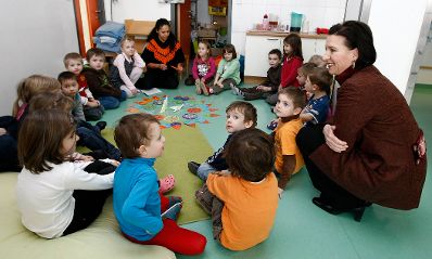 Am 21. J&auml;nner 2010 besuchte Bundesministerin f&uuml;r Frauenangelegenheiten und &Ouml;ffentlichen Dienst Gabriele Heinisch-Hosek das T-Mobile Center in Wien.