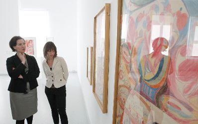 Am 23. September 2010 besuchte Frauenministerin Gabriele Heinisch-Hosek das Art Brut Museum in Maria Gugging.