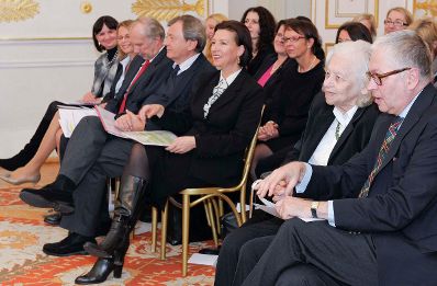 Am 27. Oktober 2010 lud Frauenministerin Gabriele Heinisch-Hosek zur K&auml;the-Leichter-Preisverleihung 2010 ins Bundeskanzleramt in Wien.
