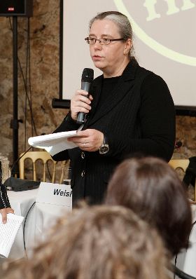 Am 23. September 2010 er&ouml;ffnete Frauenministerin Gabriele Heinisch-Hosek die Podiumsdiskussion &quot;Frauen-Arbeit-Film&quot; im Palais Porcia.
