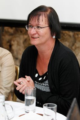 Am 23. September 2010 er&ouml;ffnete Frauenministerin Gabriele Heinisch-Hosek die Podiumsdiskussion &quot;Frauen-Arbeit-Film&quot; im Palais Porcia.