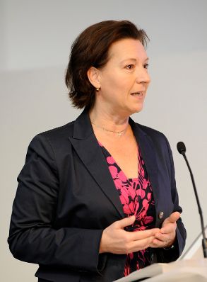 Am 9. November 2011 er&ouml;ffnete Frauenministerin Gabriele Heinisch-Hosek die BundespersonalleiterInnentagung 2011 im MuseumsQuartier.
