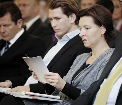 17. Oktober 2011 Bundesministerin Gabriele Heinisch-Hosek und Sebastian Kurz Staatssekret&auml;r im Bundesministerium f&uuml;r Inneres bei der Veranstaltung &quot;Gemeinsam gegen Menschenhandel&quot;.