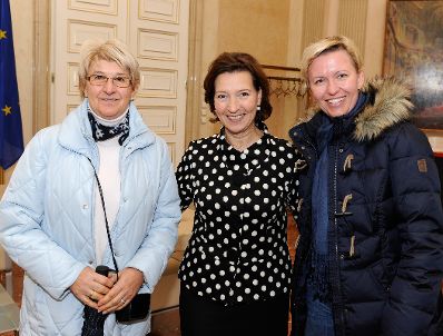 Am 26. Oktober 2012 empfing Frauenministerin Gabriele Heinisch-Hosek im Rahmen des Nationalfeiertages Besucherinnen und Besucher im Bundeskanzleramt.