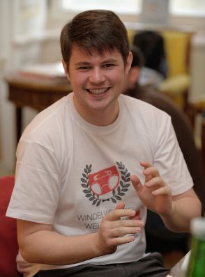 Am 29. November 2012 lud Frauenministerin Gabriele Heinisch-Hosek f&uuml;nf Karenzv&auml;ter mit ihren Kindern zum Fr&uuml;hst&uuml;ck und Erfahrungsaustausch in ihr B&uuml;ro.