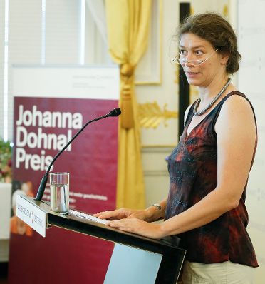 Am 19. Juni 2013 lud Frauenministerin Gabriele Heinisch-Hosek zur Verleihung des Johanna-Dohnal Preises 2013 ins Bundeskanzleramt.