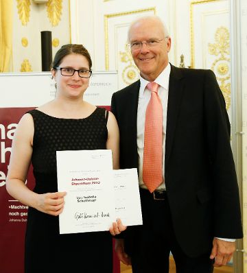 Am 19. Juni 2013 lud Frauenministerin Gabriele Heinisch-Hosek zur Verleihung des Johanna-Dohnal Preises 2013 ins Bundeskanzleramt.