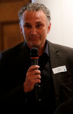 Am 24. Juni 2013 nahm Frauenministerin Gabriele Heinisch-Hosek an der Abschlussveranstaltung im Rahmen des Cross Mentoring Programms des Bundes teil.