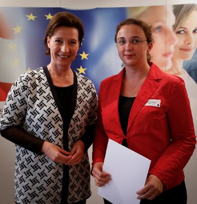 Am 24. Juni 2013 nahm Frauenministerin Gabriele Heinisch-Hosek an der Abschlussveranstaltung im Rahmen des Cross Mentoring Programms des Bundes teil.
