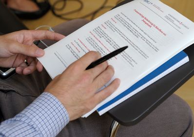 Am 9. Juli 2013 fand die Presskonferenz &bdquo;Start der Notwohnungen f&uuml;r Betroffene und Bedrohte von Zwangsheirat&ldquo; statt.