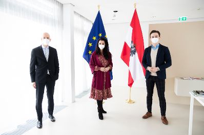 Am 2. M&auml;rz 2021 empfing Bundesminister Martin Kocher (l.) Vertreter der FCG-Jugend zu einem Arbeitsgespr&auml;ch.