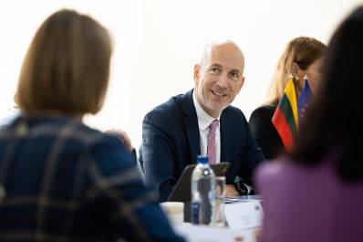 Am 5. Oktober 2021 reiste Bundesminister Martin Kocher (im Bild) zu einem Arbeitsbesuch nach Vilnius.