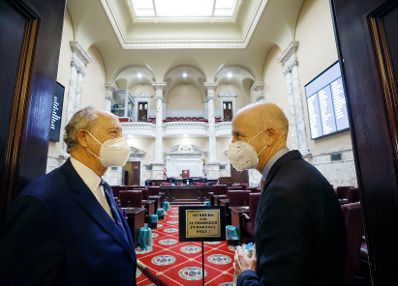 Am 18. Oktober 2021 reiste Bundesminister Martin Kocher (r.) zu einem mehrt&auml;gigen Arbeitsbesuch nach Washington. Im Bild mit dem Secretary of State von Maryland John Wobensmith (l.).