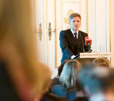 Am 28. J&auml;nner 2010 fand anl&auml;sslich des 4. Europ&auml;ischen Datenschutztages im Bundeskanzleramt die Veranstaltung &quot;Datenschutzrechtliche Herausforderungen im 21. Jahrhundert&quot; statt. Im Bild Staatssekr&auml;ter Josef Ostermayer.