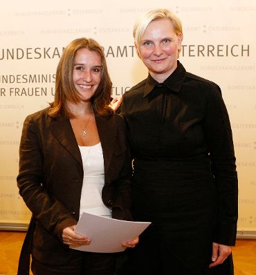 Am 12. Mai 2010 wurden im Bundeskanzleramt in Wien die Johanna-Dohnal-F&ouml;rderpreise an Dissertantinnen und Diplomandinnen, die ein technisches und/oder feministisches Studium absolvieren verliehen.