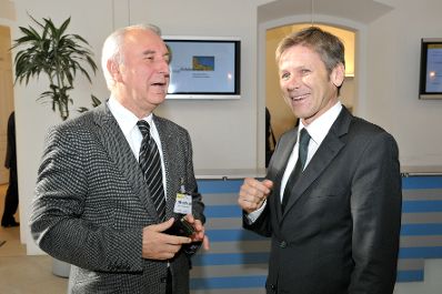 Am 13. Oktober 2011 er&ouml;ffnete Staatssekret&auml;r Josef Ostermayer die Enquete der &ouml;sterreichischen Raumordnungskonferenz (&Ouml;ROK) zum &Ouml;sterreichischen Raumentwicklungskonzept (&Ouml;REK) im Schloss Sch&ouml;nbrunn.