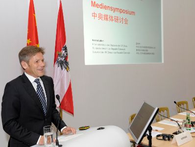Am 14. September 2011 fand das Mediensymposium &Ouml;sterreich-China in Wien statt. Im Bild Medienstaatssekret&auml;r Josef Ostermayer.