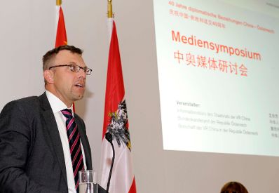 Am 14. September 2011 fand das Mediensymposium &Ouml;sterreich-China in Wien statt. Im Bild Sektionsleiter des Bundespressedienstes Wolfgang Trimmel.