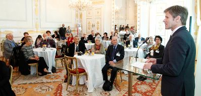 Am 25. April 2012 begr&uuml;&szlig;te Staatssekret&auml;r Josef Ostermayer Auslands&ouml;sterreicherInnen des Jewish Welcome Service im Bundeskanzleramt.