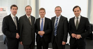 Am 10. April 2013 hielt Staatssekret&auml;r Josef Ostermayer (im Bild) bei der Fachveranstaltung &bdquo;15 Jahre Privatradio in &Ouml;sterreich&ldquo; die Begr&uuml;&szlig;ungsrede.