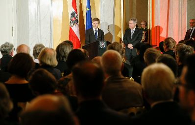 Am 20. J&auml;nner 2015 fand die &Uuml;berreichung des &Ouml;sterreichischen Kunstpreises 2014 mit Kunst -und Kulturminister Josef Ostermayer und Bundespr&auml;sident Heinz Fischer in der Pr&auml;sidentschaftskanzlei statt.