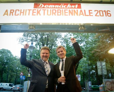 Am 8. Oktober 2015 lud Kunst- und Kulturminister Josef Ostermayer zur Verleihung des Gro&szlig;en &Ouml;sterreichischen Staatspreises 2015 an Elke Delugan-Meissl und Roman Delugan im Gartenbaukino ein.