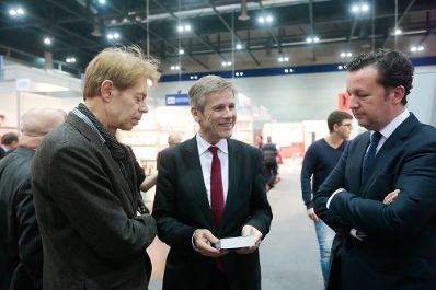 Am 11. November 2015 er&ouml;ffnete Kunst- und Kulturminister Josef Ostermayer die internationale Buchmesse &bdquo;Buch Wien 15&ldquo;.