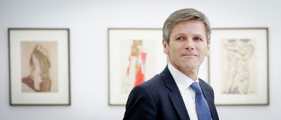 Am 3. M&auml;rz 2016 er&ouml;ffnete Kunst- und Kulturminister Josef Ostermayer (im Bild) die Ausstellung &quot;K&ouml;rper, Psyche und Tabu&quot; im Museum moderner Kunst Wien.