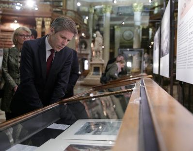 Am 10. M&auml;rz 2016 hielt Kunst- und Kulturminister Josef Ostermayer (im Bild) eine Ansprache bei der Ausstellungser&ouml;ffnung &quot;Der ewige Kaiser. Franz Joseph I. 1830-1916&quot; in der &Ouml;sterreichischen Nationalbibliothek.