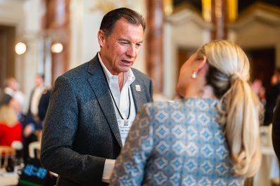 Am 11. November 2024 nahm Bundesministerin Susanne Raab an der Trans Atlantic Podiumsdiskussion teil.