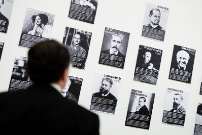 Am 16. Juli 2019 besuchte Bundesminister Alexander Schallenberg das Leopold Museum.