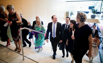 Am 17. Juli 2019 reiste Bundesminister Alexander Schallenberg (im Bild) anl&auml;sslich der Er&ouml;ffnung der Bregenzer Festspiele nach Bregenz.