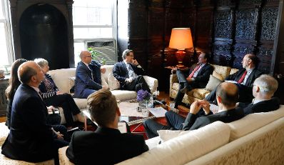 Am 24. September 2019 setzte Bundesminister Alexander Schallenberg seiner Reise anl&auml;sslich der UN-Generalversammlung nach New York fort. Im Bild mit David Harris, Pr&auml;sident des American Jewish Comitee.